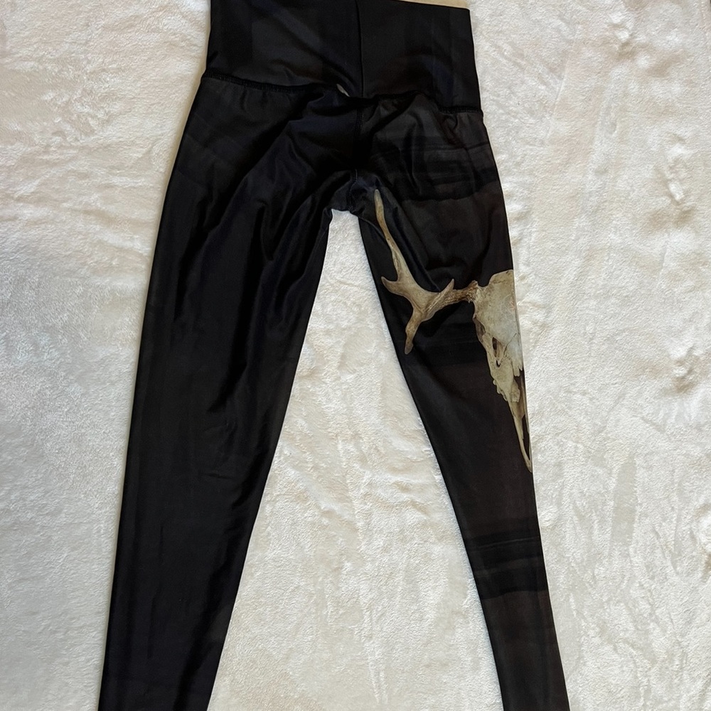 Teeki hot pant size XS